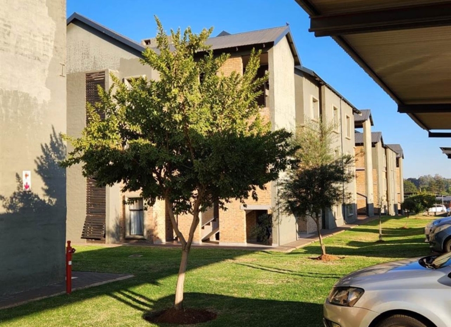 2 Bedroom Property for Sale in Pomona AH Gauteng