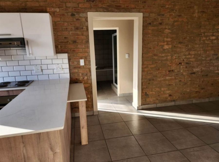 2 Bedroom Property for Sale in Pomona AH Gauteng