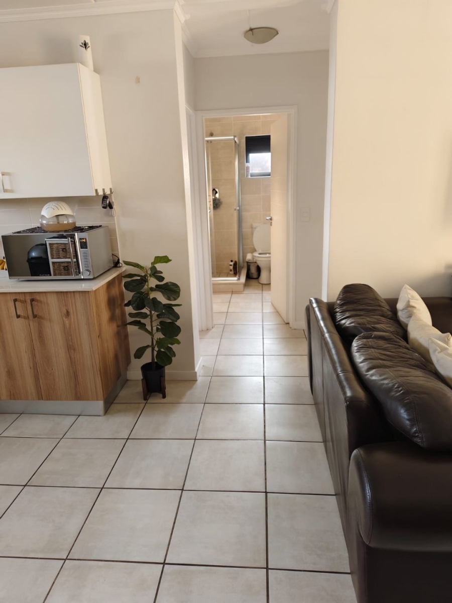 To Let 2 Bedroom Property for Rent in Witfield Gauteng