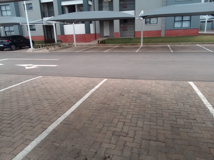 To Let 2 Bedroom Property for Rent in Lilianton Gauteng