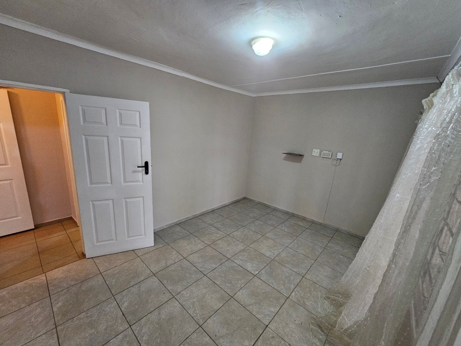 3 Bedroom Property for Sale in Bosmont Gauteng