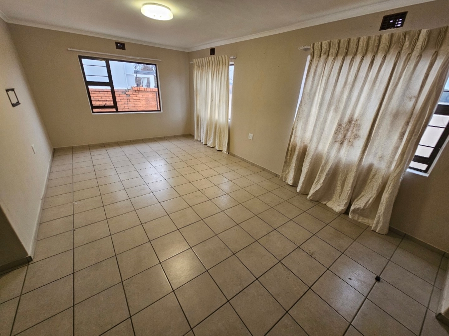 3 Bedroom Property for Sale in Bosmont Gauteng