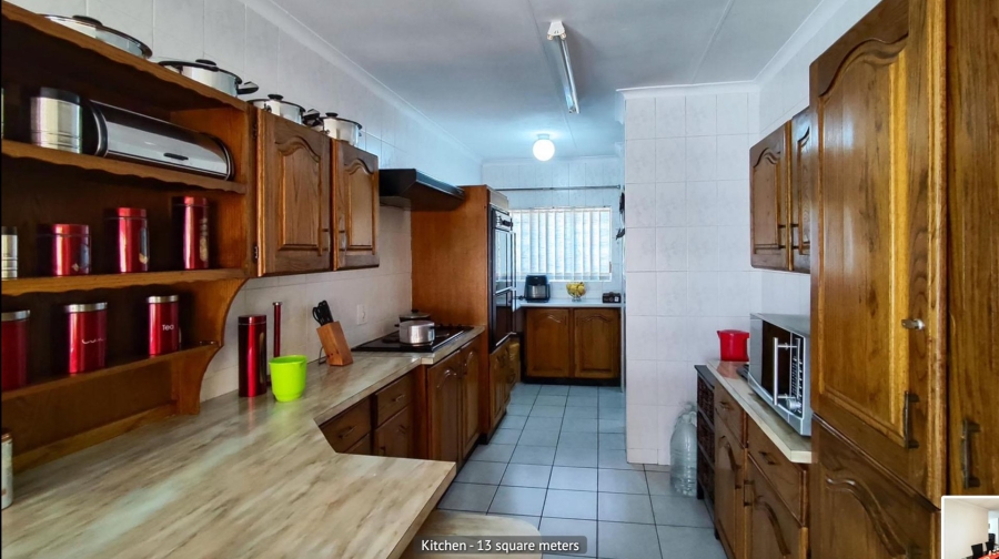 3 Bedroom Property for Sale in Birchleigh North Gauteng