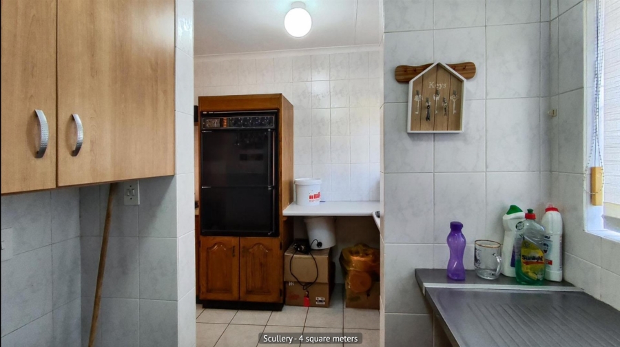 3 Bedroom Property for Sale in Birchleigh North Gauteng