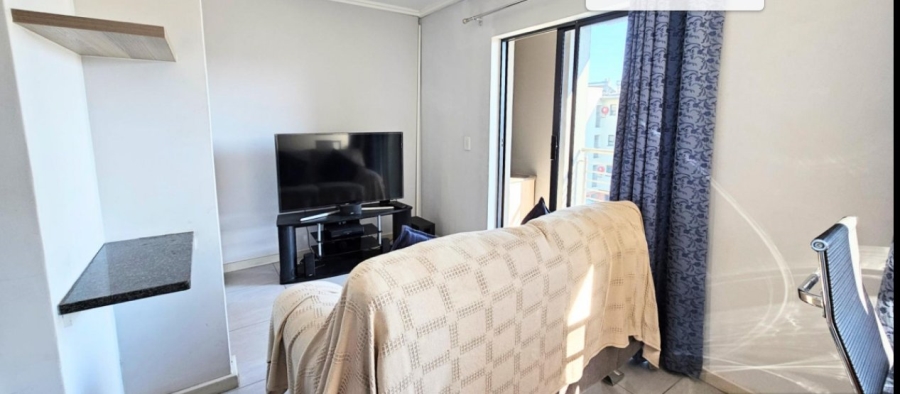 1 Bedroom Property for Sale in Sebenza Gauteng