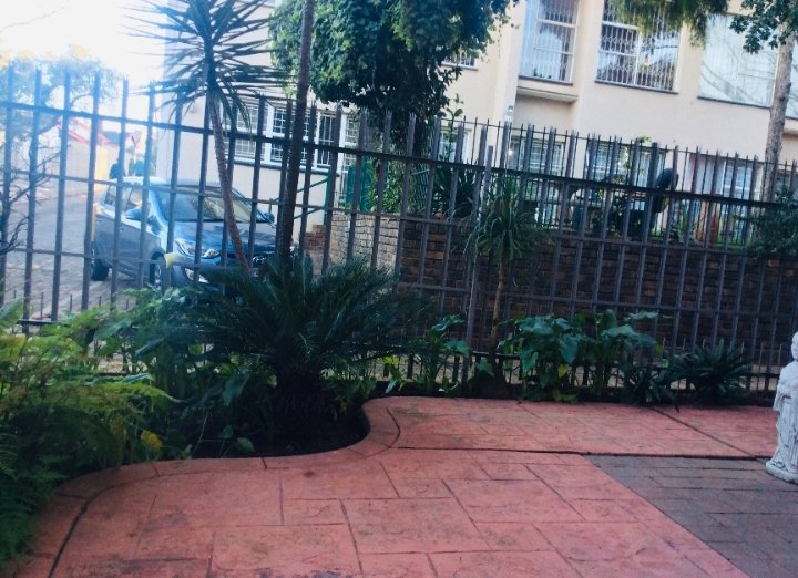 3 Bedroom Property for Sale in South Crest Gauteng