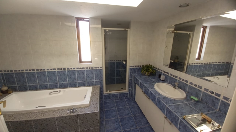 4 Bedroom Property for Sale in Bedfordview Gauteng
