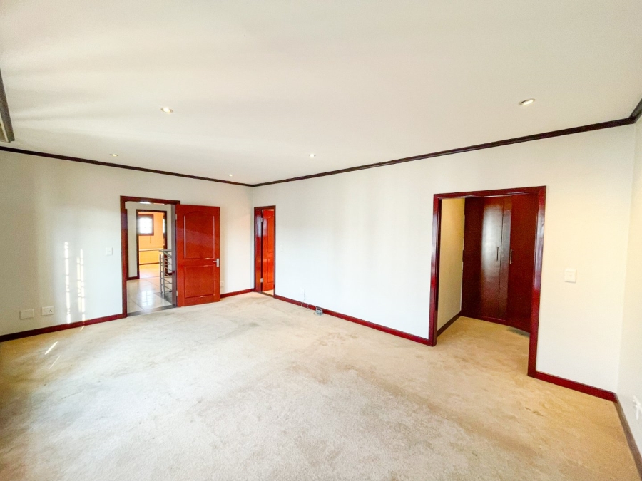 3 Bedroom Property for Sale in Carlswald Gauteng