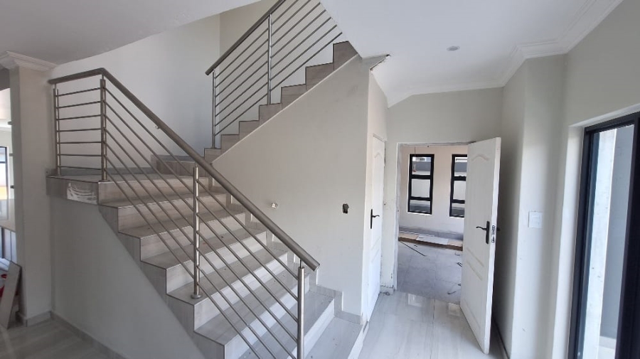 4 Bedroom Property for Sale in Roodepark Eco Estate Gauteng