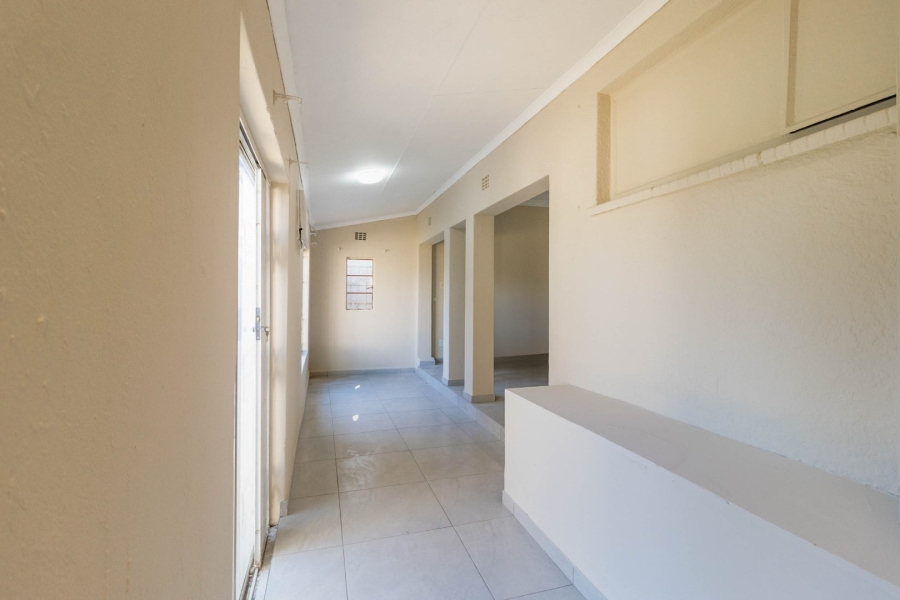 4 Bedroom Property for Sale in Hurlyvale Gauteng