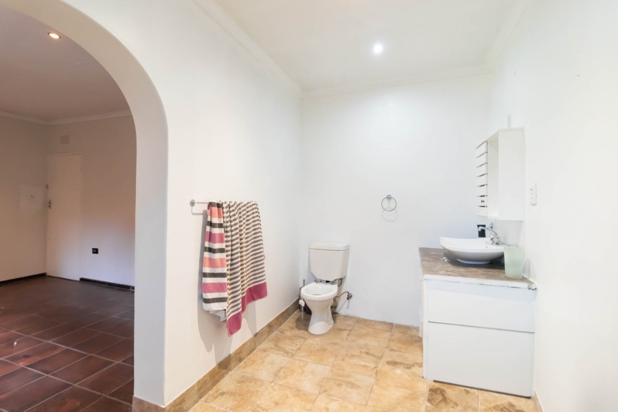 4 Bedroom Property for Sale in Hurlyvale Gauteng