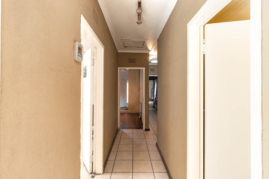 4 Bedroom Property for Sale in Hurlyvale Gauteng