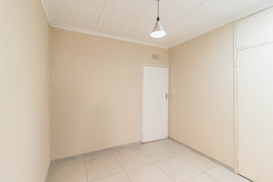 4 Bedroom Property for Sale in Hurlyvale Gauteng