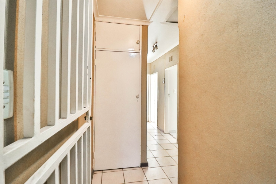 4 Bedroom Property for Sale in Hurlyvale Gauteng
