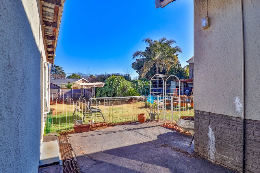4 Bedroom Property for Sale in Hurlyvale Gauteng