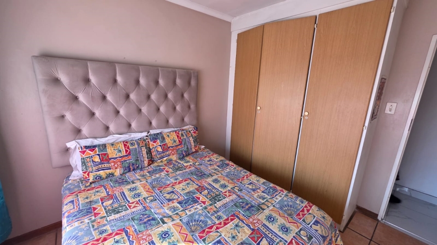 7 Bedroom Property for Sale in Doornpoort Gauteng