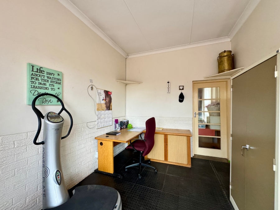 3 Bedroom Property for Sale in Lyttelton Manor Gauteng