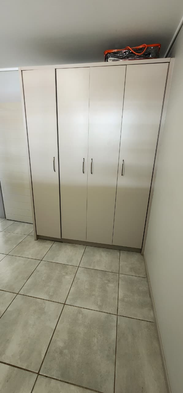  Bedroom Property for Sale in Rooihuiskraal North Gauteng