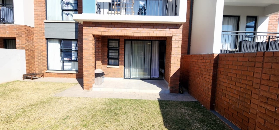  Bedroom Property for Sale in Rooihuiskraal North Gauteng