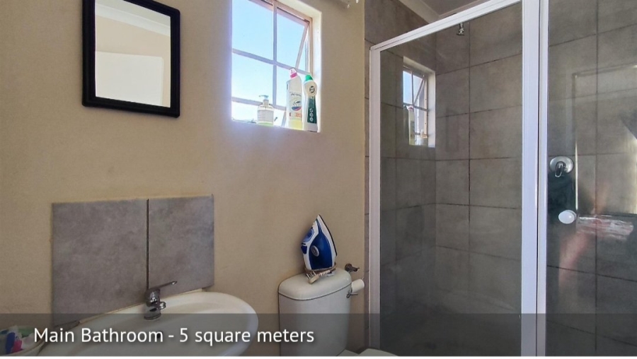 3 Bedroom Property for Sale in Palm Ridge Gauteng