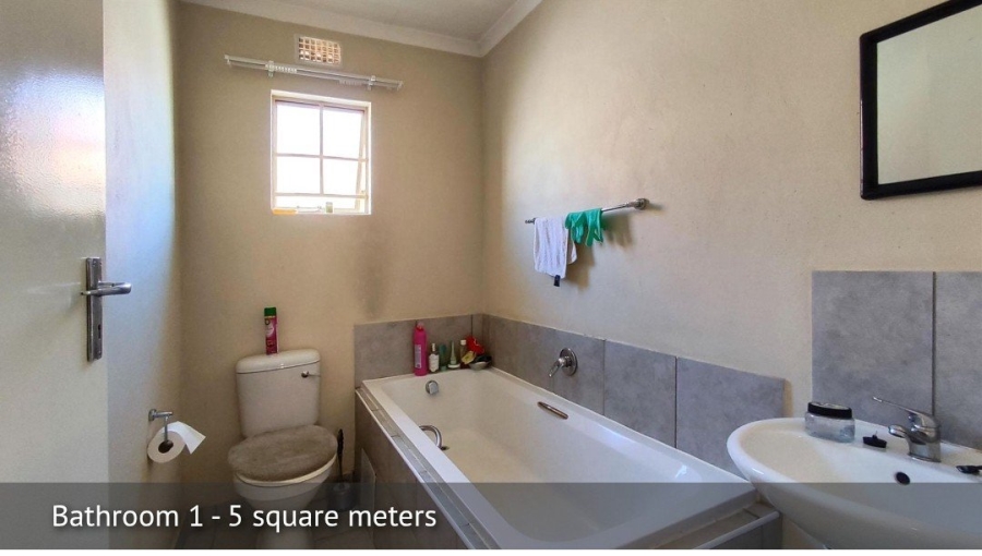 3 Bedroom Property for Sale in Palm Ridge Gauteng