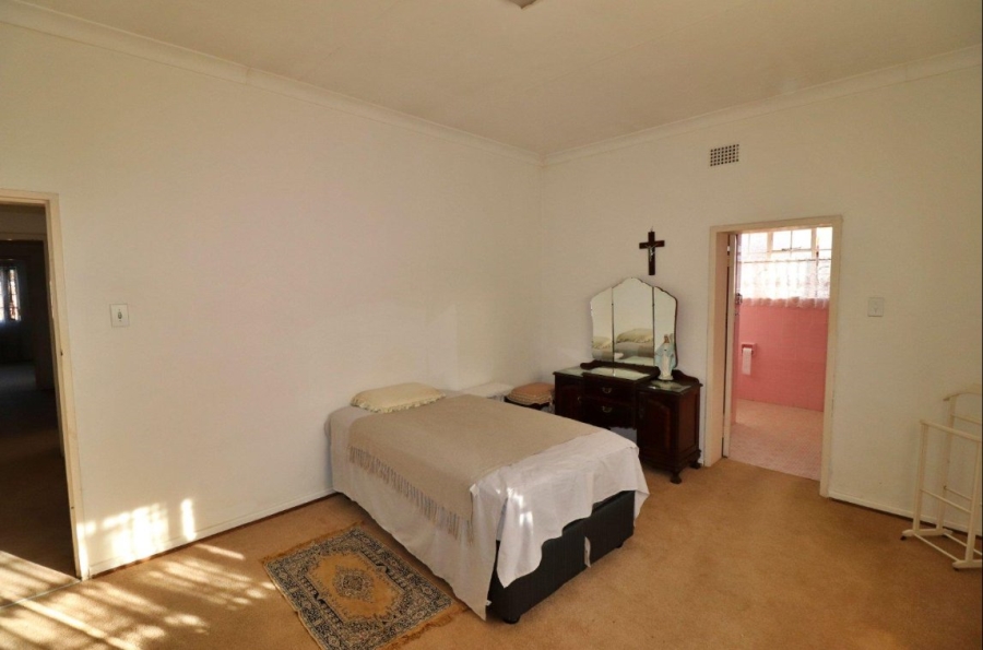 3 Bedroom Property for Sale in Sunnyridge Gauteng