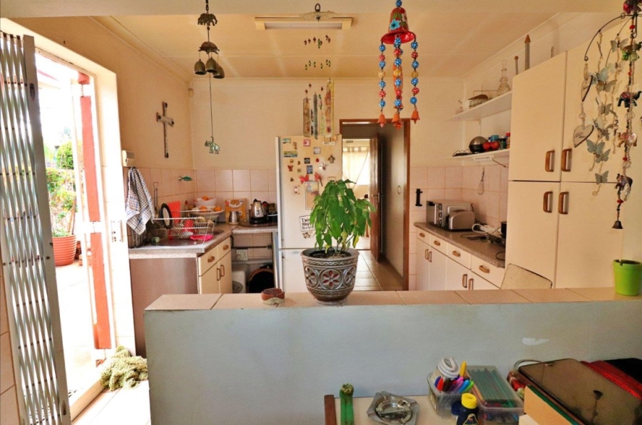 3 Bedroom Property for Sale in Edenvale Central Gauteng