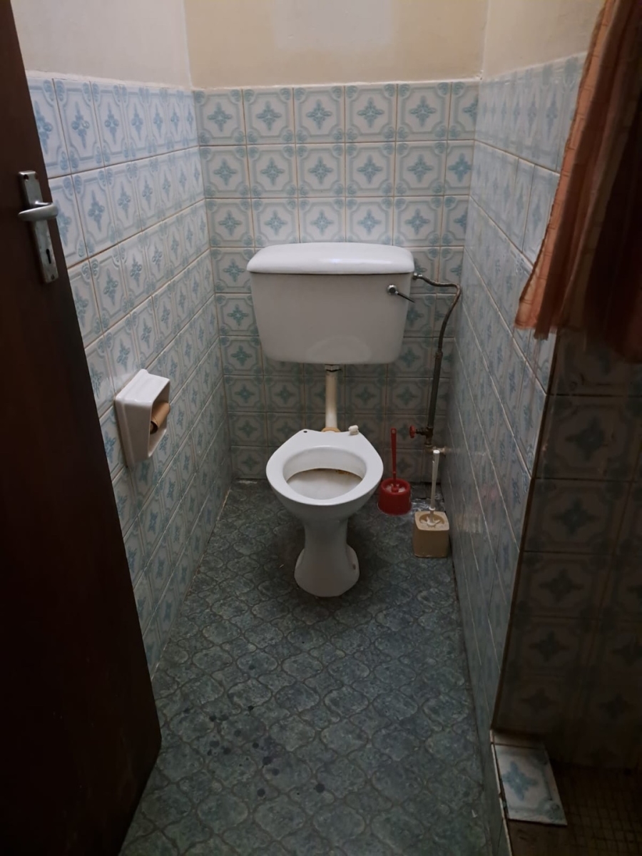 5 Bedroom Property for Sale in Pretoria Gauteng