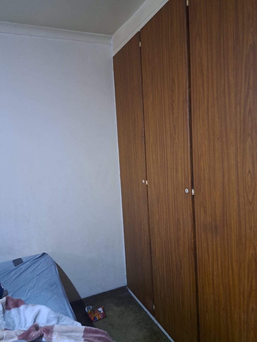 5 Bedroom Property for Sale in Pretoria Gauteng