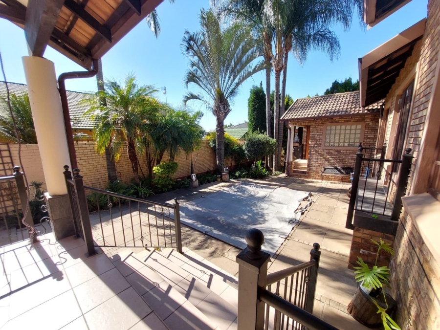 4 Bedroom Property for Sale in Montana Park Gauteng