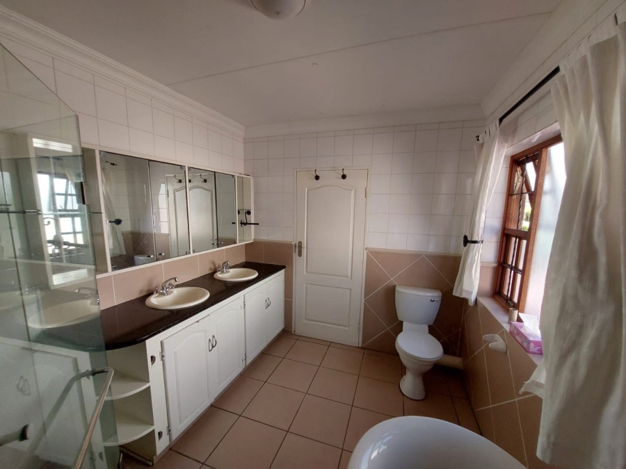 4 Bedroom Property for Sale in Montana Park Gauteng