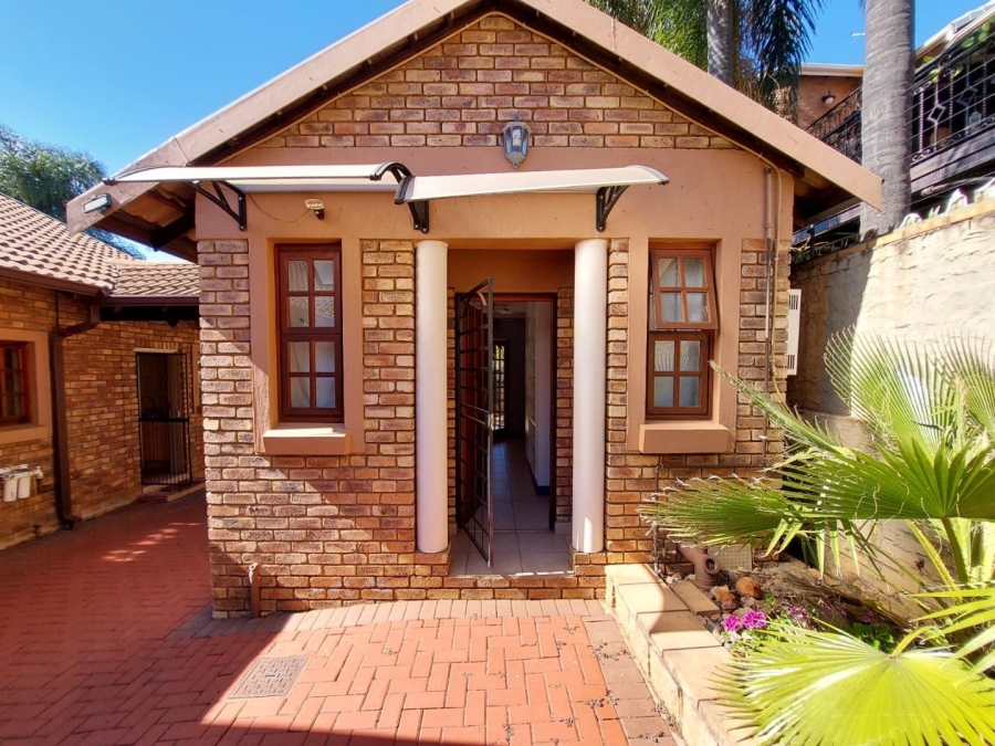 4 Bedroom Property for Sale in Montana Park Gauteng