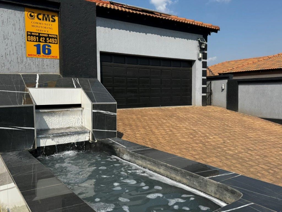 3 Bedroom Property for Sale in Pomona Gauteng