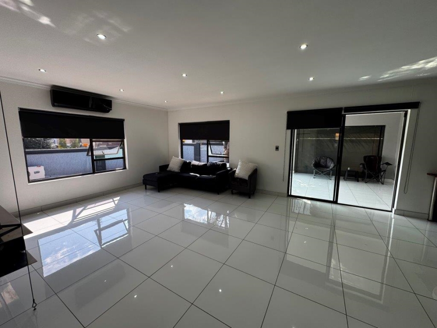 3 Bedroom Property for Sale in Pomona Gauteng