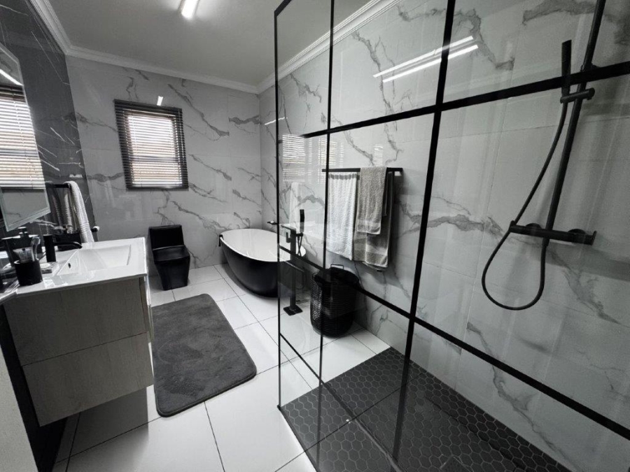 3 Bedroom Property for Sale in Pomona Gauteng