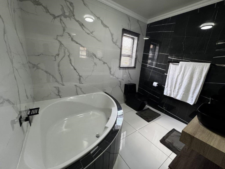 3 Bedroom Property for Sale in Pomona Gauteng