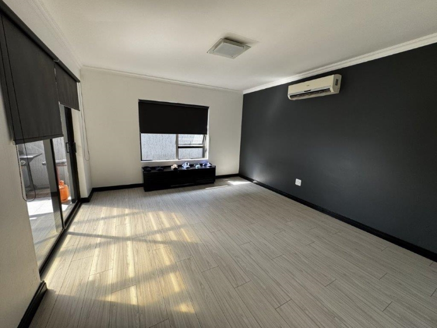 3 Bedroom Property for Sale in Pomona Gauteng