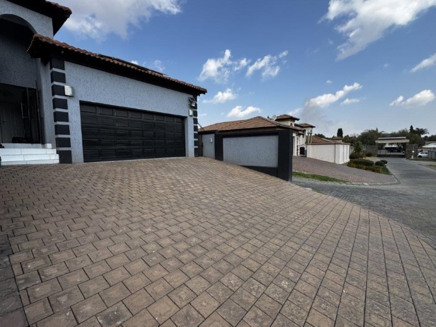 3 Bedroom Property for Sale in Pomona Gauteng
