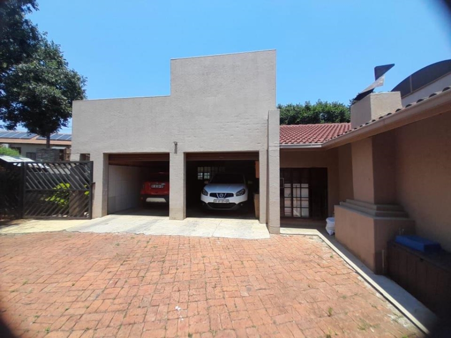 To Let 4 Bedroom Property for Rent in Menlo Park Gauteng