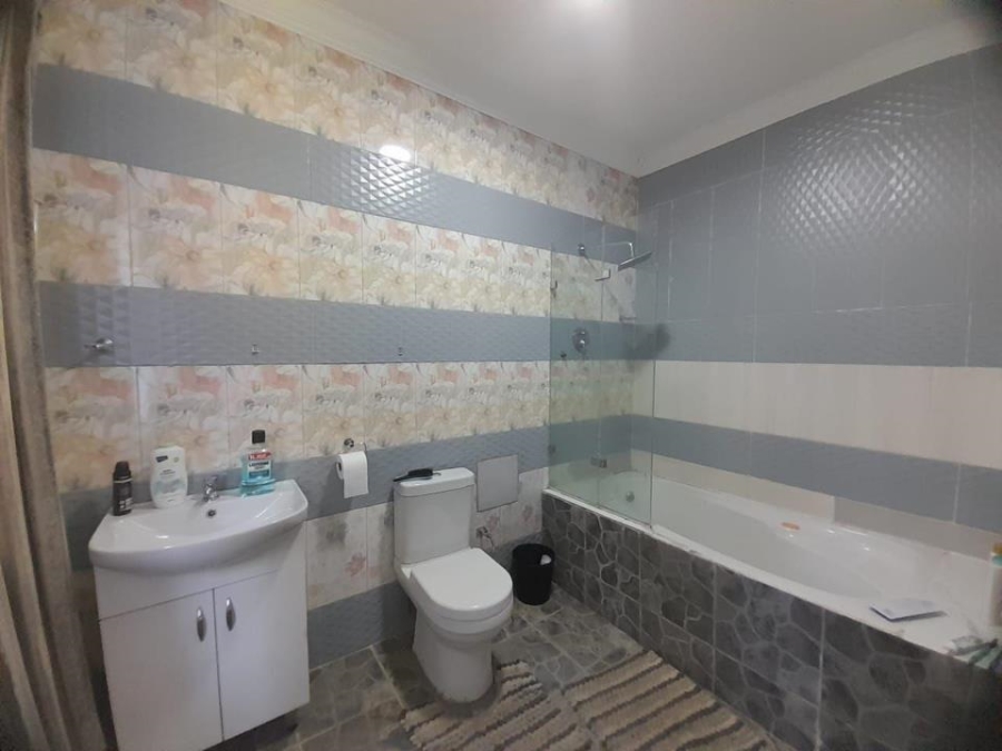 To Let 4 Bedroom Property for Rent in Menlo Park Gauteng