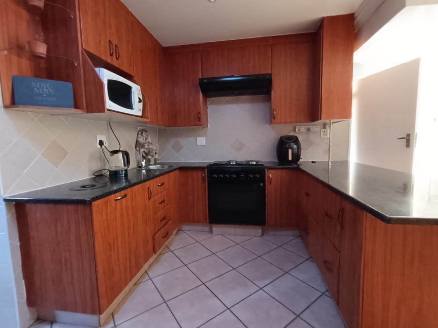 4 Bedroom Property for Sale in Amberfield Gauteng