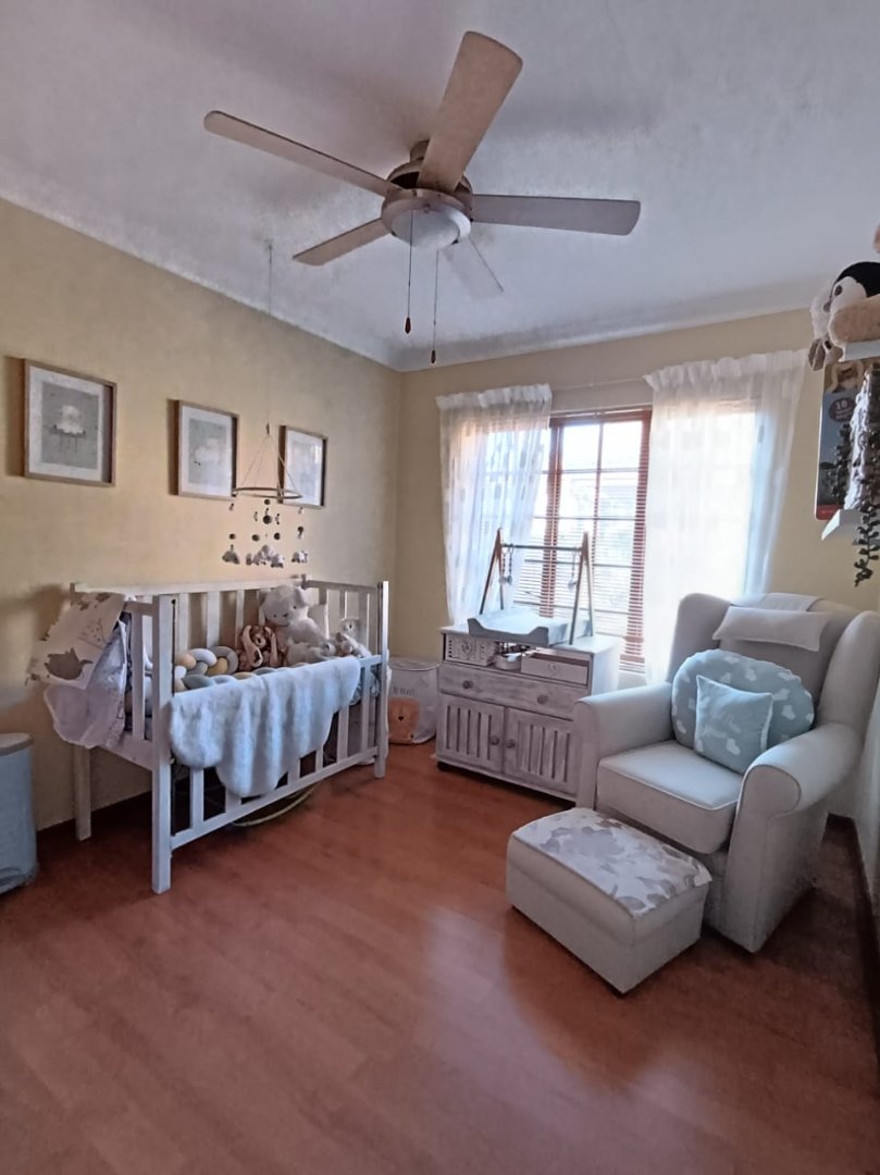 4 Bedroom Property for Sale in Amberfield Gauteng