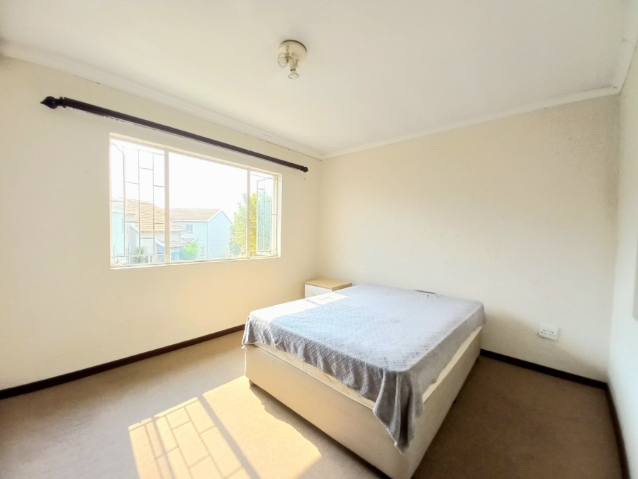 2 Bedroom Property for Sale in Greenstone Hill Gauteng