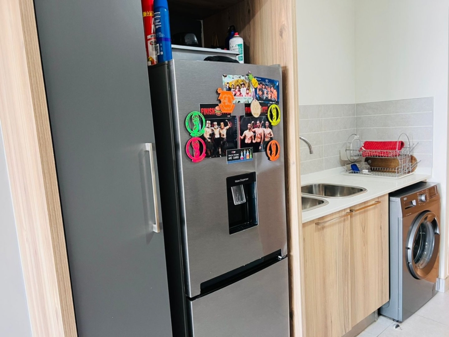1 Bedroom Property for Sale in Modderfontein Gauteng