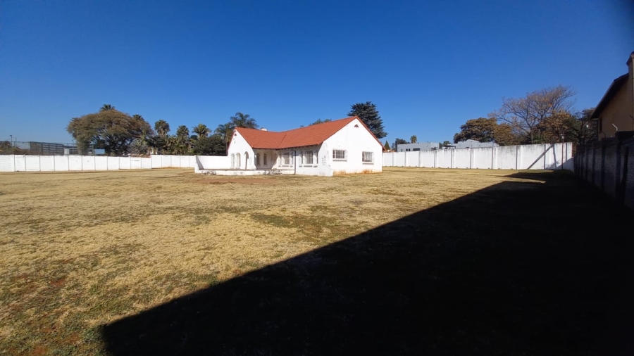  Bedroom Property for Sale in Bedfordview Gauteng