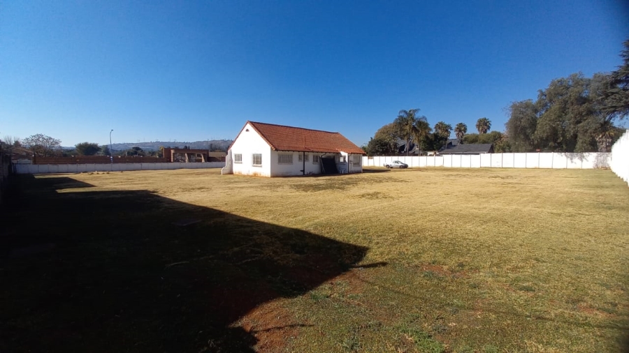  Bedroom Property for Sale in Bedfordview Gauteng