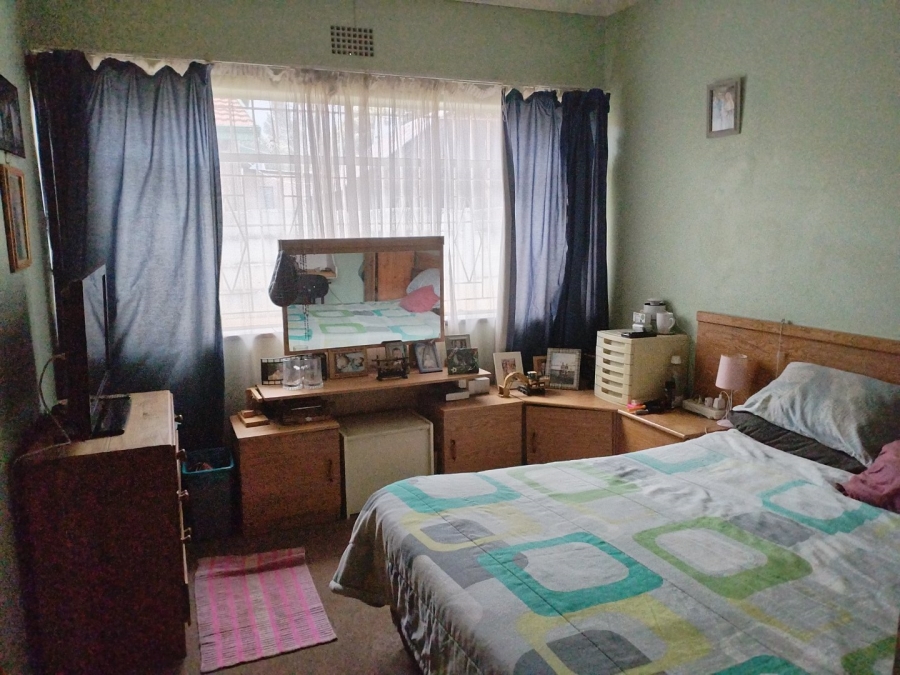 3 Bedroom Property for Sale in Selcourt Gauteng
