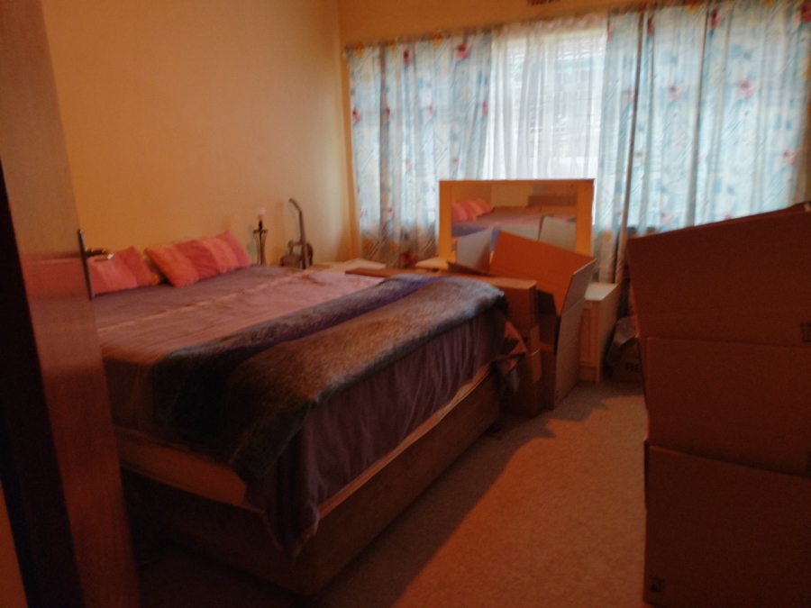 3 Bedroom Property for Sale in Selcourt Gauteng