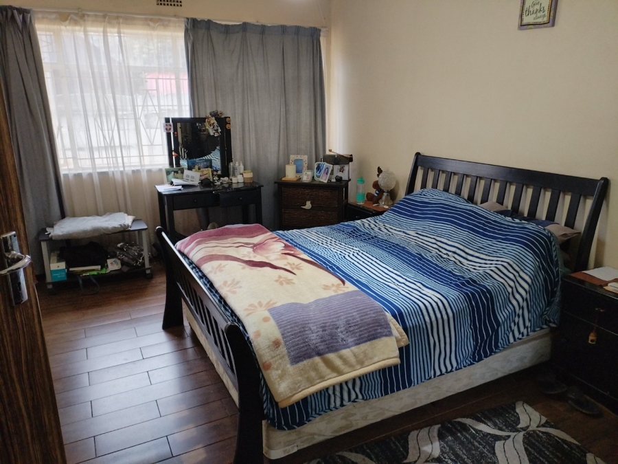 3 Bedroom Property for Sale in Selcourt Gauteng