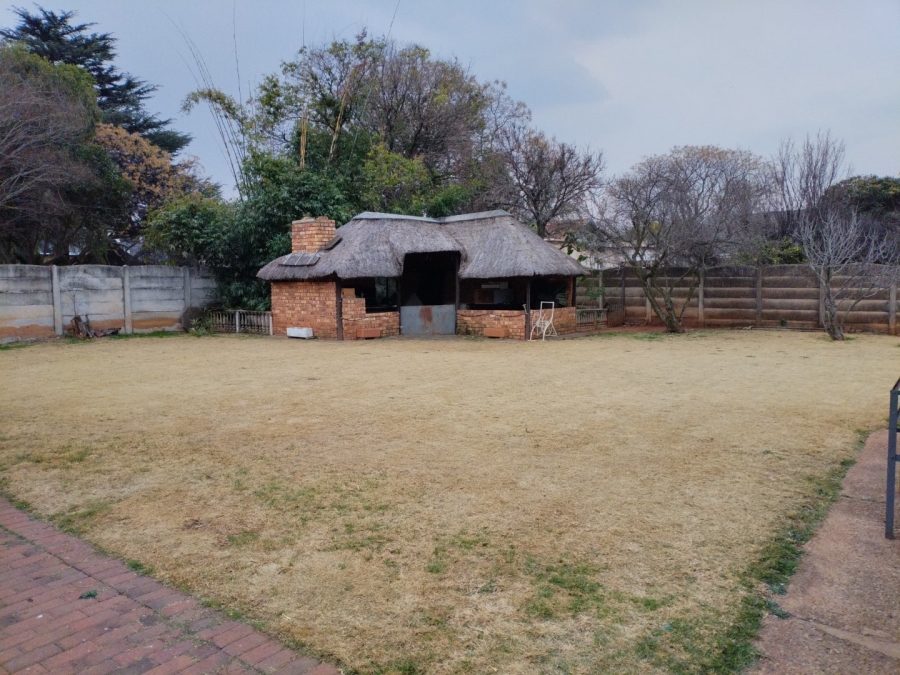 3 Bedroom Property for Sale in Selcourt Gauteng